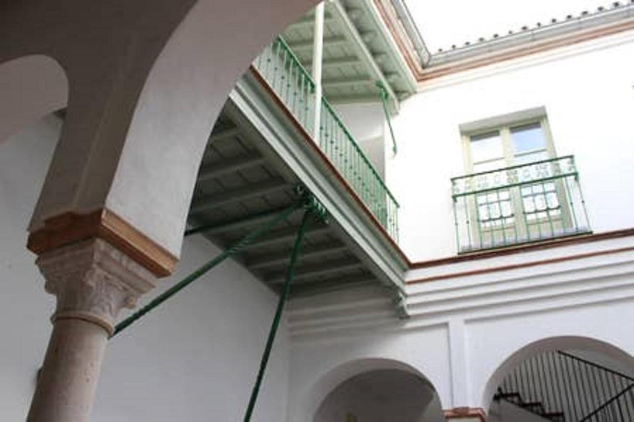 Sevilla Plaza Del Altozano Exterior foto